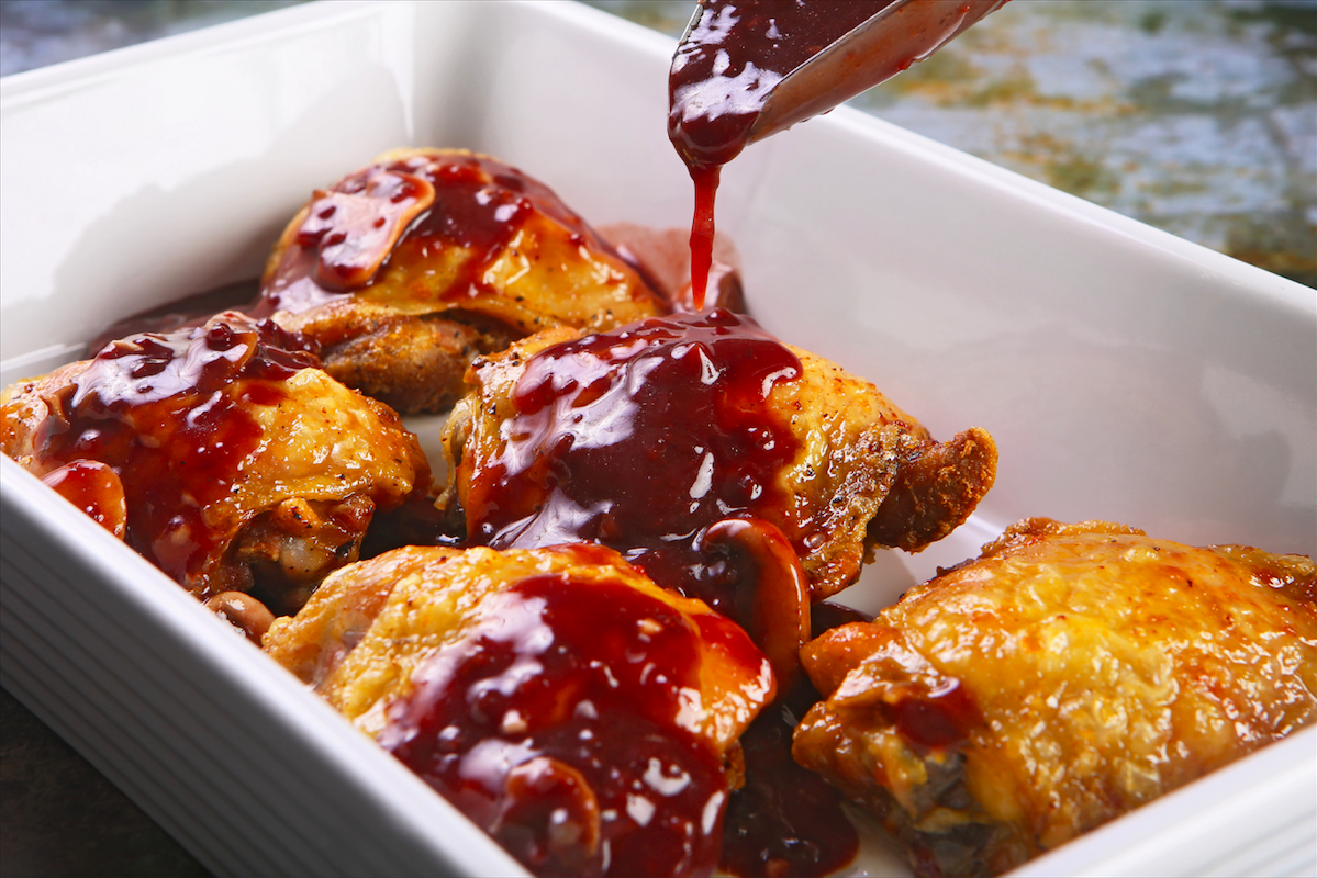 Sobrecoxa de Frango com Vinho do Porto Sobrecoxa de Frango com Vinho do Porto