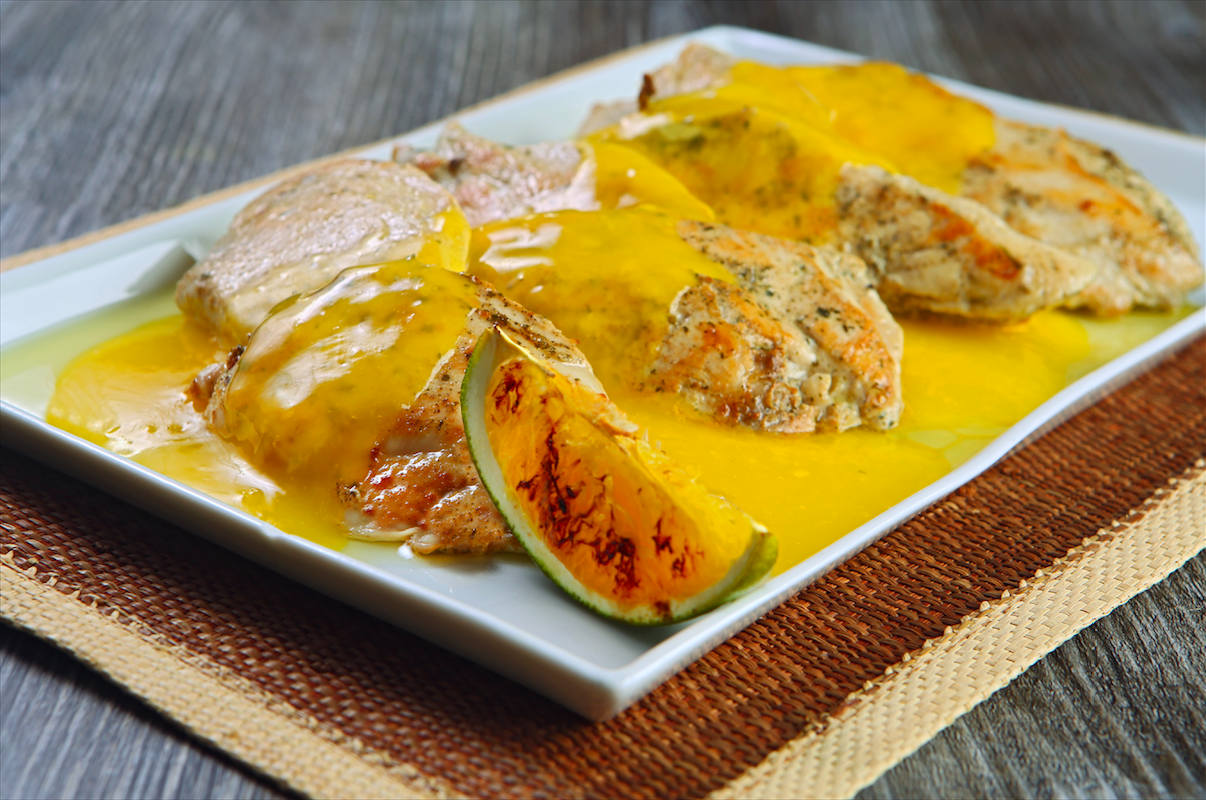 Filé de Frango ao Molho de Laranja Filé de Frango ao Molho de Laranja